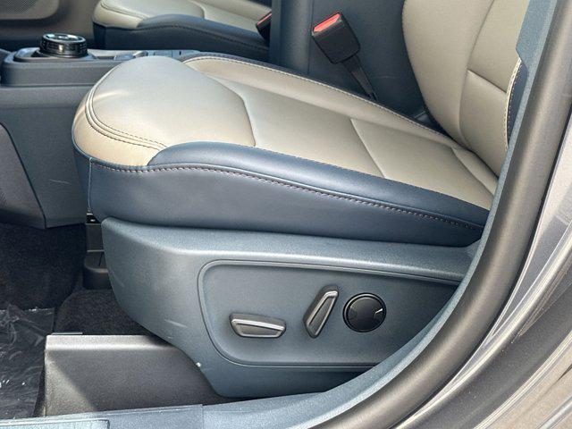 new 2025 Ford Maverick car, priced at $36,030