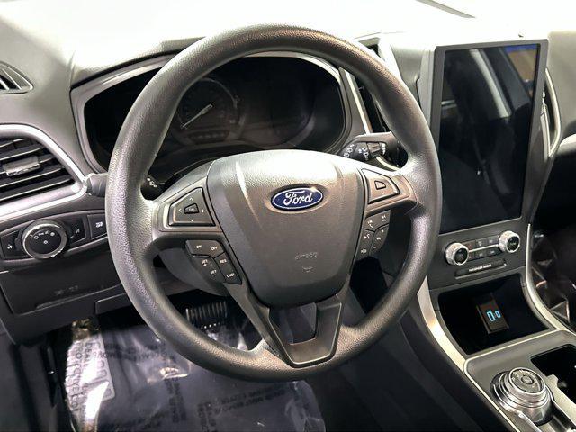 used 2024 Ford Edge car, priced at $27,500