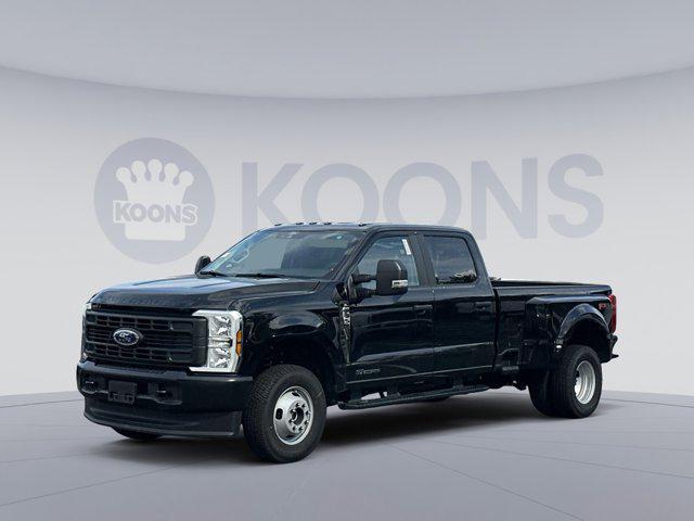 new 2025 Ford F-350 car, priced at $63,870