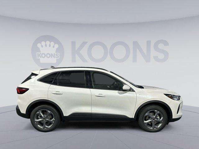 new 2025 Ford Escape car, priced at $30,031
