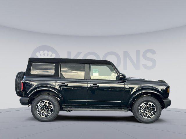 new 2024 Ford Bronco car, priced at $45,265