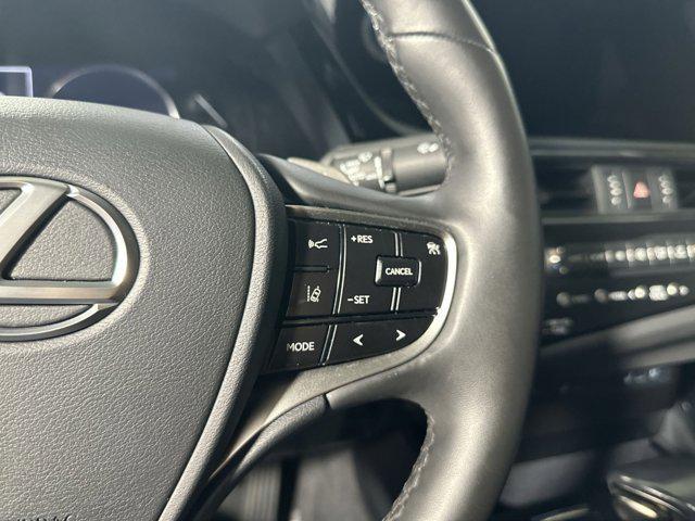 used 2023 Lexus ES 300h car, priced at $33,500