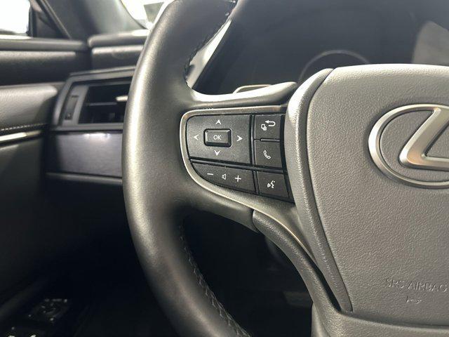 used 2023 Lexus ES 300h car, priced at $33,500