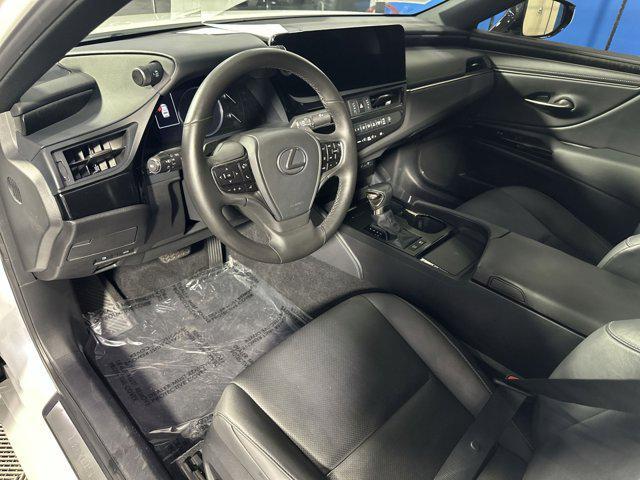 used 2023 Lexus ES 300h car, priced at $33,500