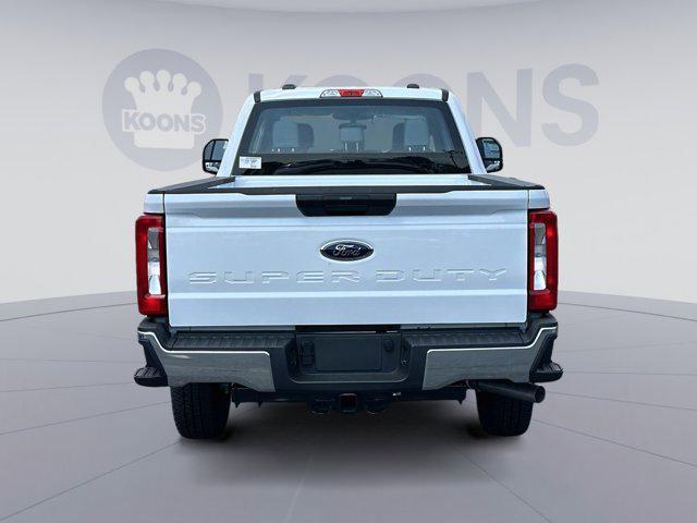 new 2024 Ford F-250 car, priced at $46,695