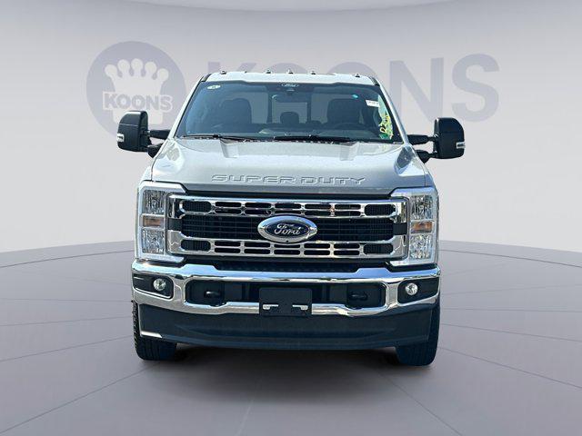 new 2025 Ford F-350 car, priced at $58,675