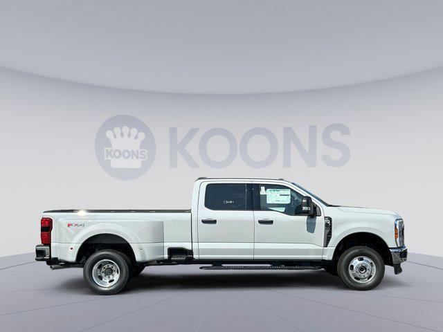 new 2025 Ford F-350 car, priced at $58,675