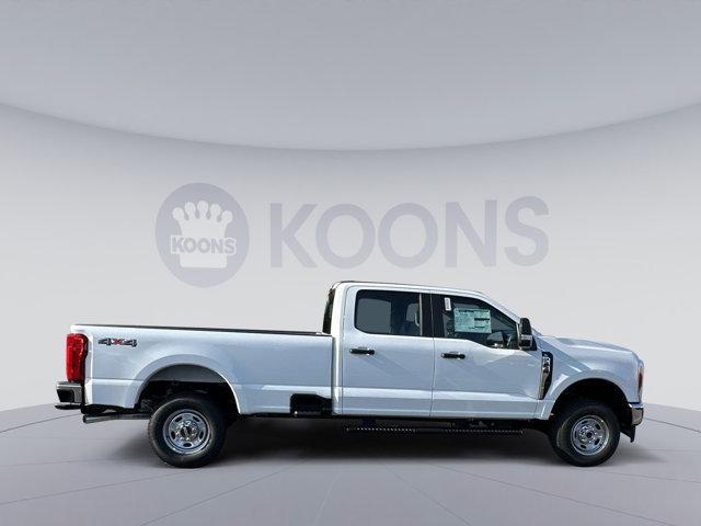 new 2024 Ford F-250 car, priced at $45,195