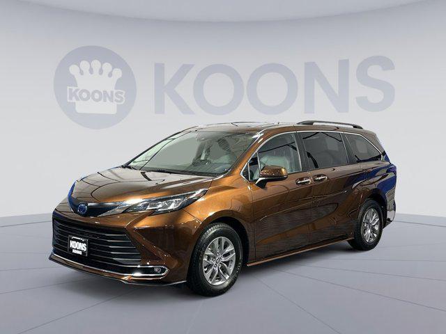 used 2022 Toyota Sienna car, priced at $37,600