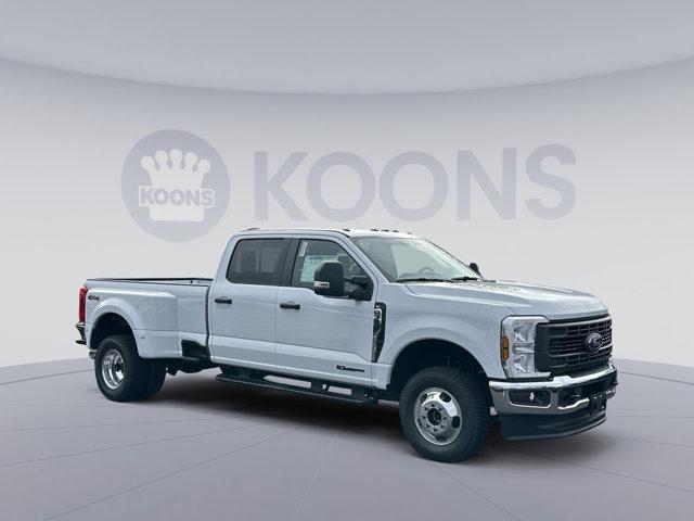 new 2024 Ford F-350 car, priced at $60,770