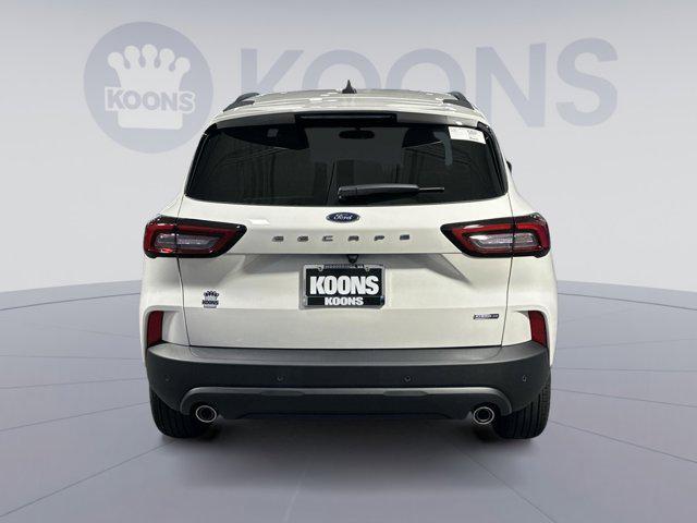 new 2025 Ford Escape car, priced at $28,925