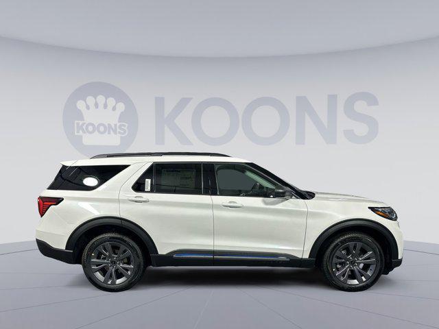 new 2025 Ford Explorer car, priced at $44,445