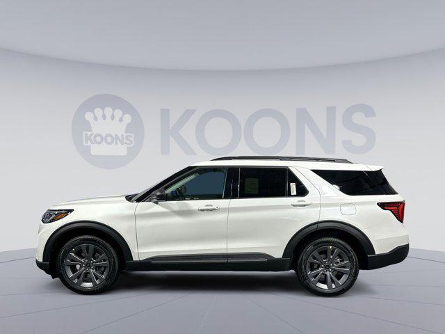 new 2025 Ford Explorer car, priced at $44,445