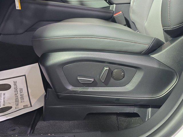 new 2025 Ford Explorer car, priced at $46,005