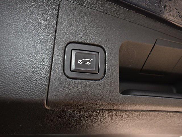 used 2019 Cadillac XT5 car, priced at $19,498