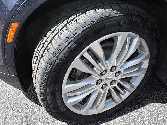 used 2019 Cadillac XT5 car, priced at $19,498