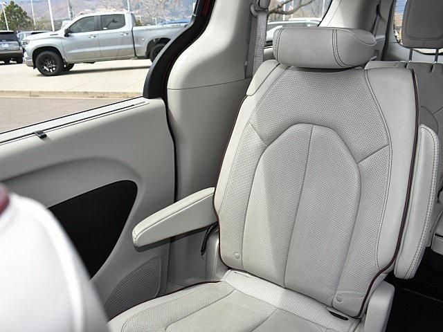 used 2020 Chrysler Pacifica car, priced at $19,298