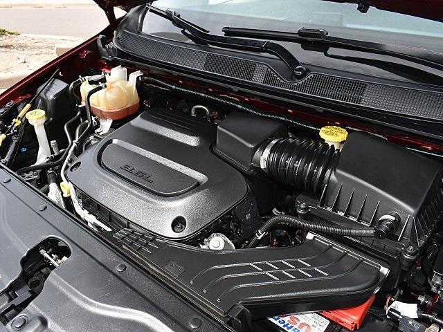 used 2020 Chrysler Pacifica car, priced at $19,298