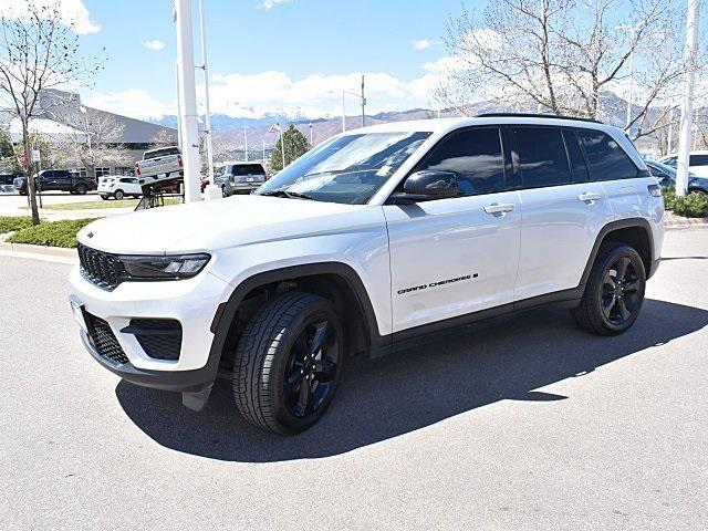 used 2022 Jeep Grand Cherokee car, priced at $32,298