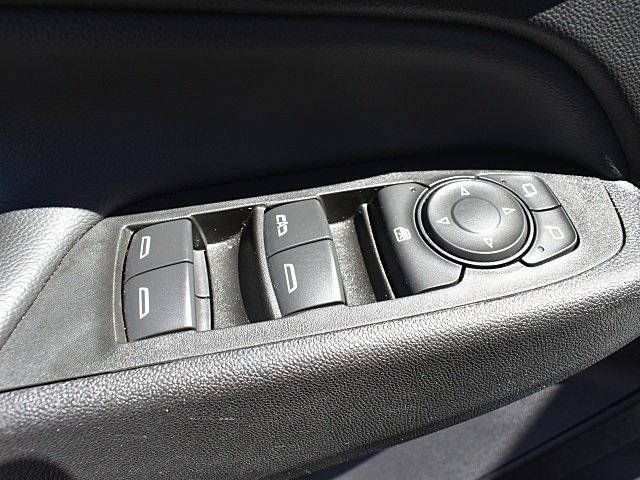 used 2022 Chevrolet Equinox car, priced at $24,598