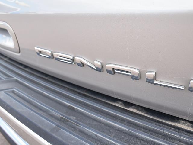 used 2023 GMC Yukon car, priced at $61,103