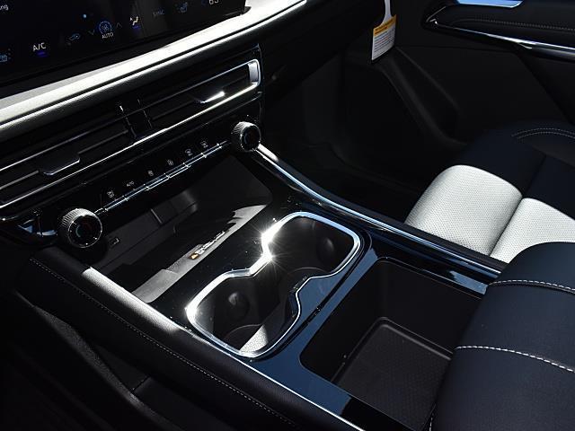 new 2026 Chevrolet Traverse car, priced at $44,998