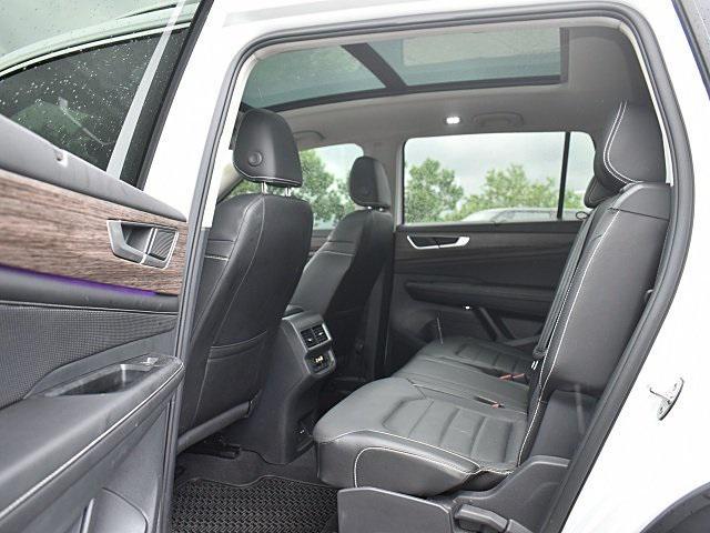 used 2024 Volkswagen Atlas car, priced at $35,298