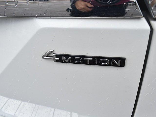 used 2024 Volkswagen Atlas car, priced at $35,298