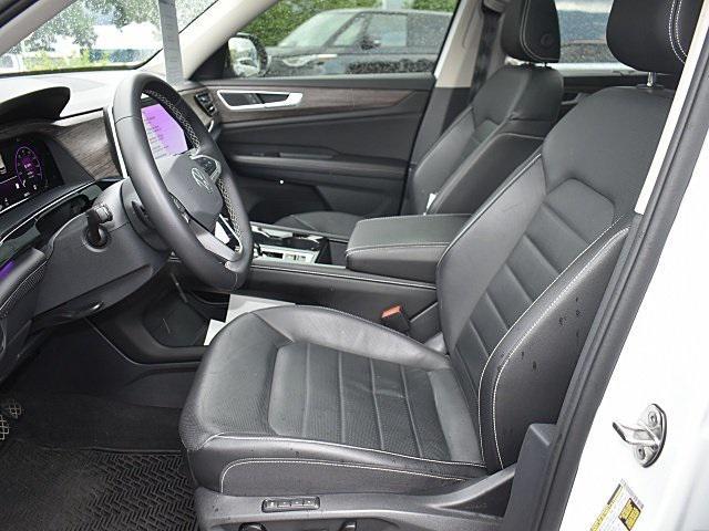 used 2024 Volkswagen Atlas car, priced at $35,298