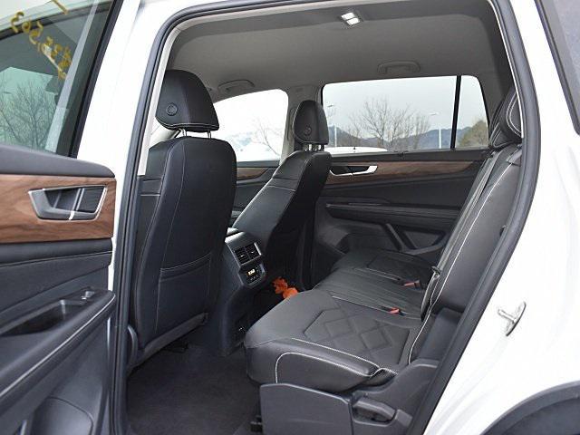 used 2024 Volkswagen Atlas car, priced at $35,998