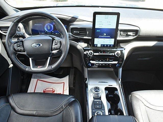 used 2022 Ford Explorer car, priced at $41,603