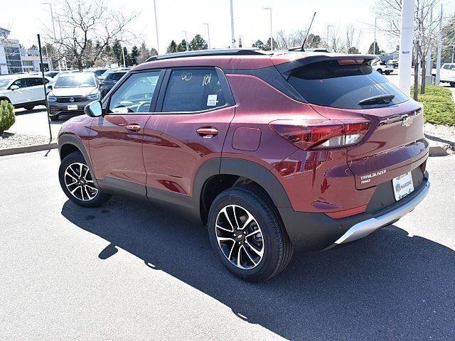 new 2025 Chevrolet TrailBlazer car, priced at $26,800