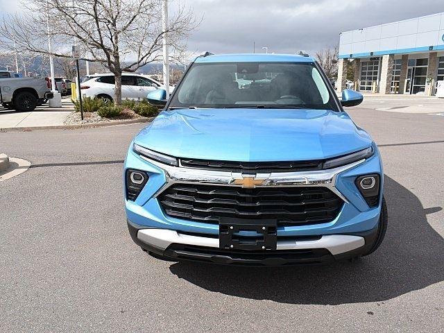 new 2025 Chevrolet TrailBlazer car, priced at $26,200