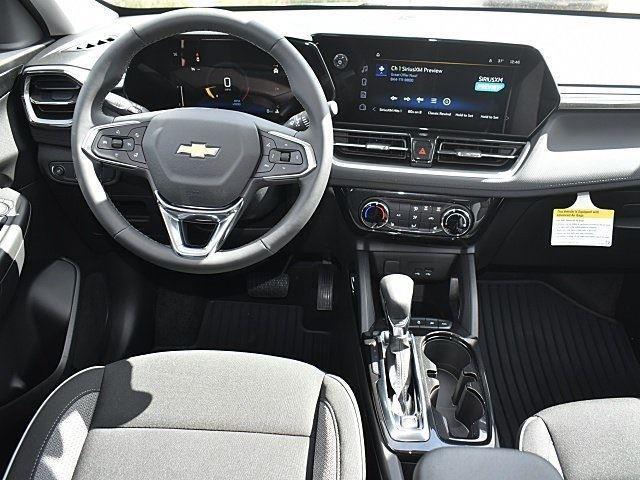 new 2025 Chevrolet TrailBlazer car, priced at $26,200