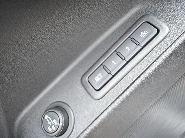 used 2018 Chevrolet Equinox car, priced at $20,798