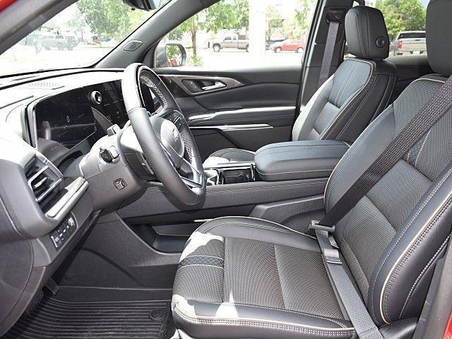 new 2025 Chevrolet Traverse car, priced at $56,200