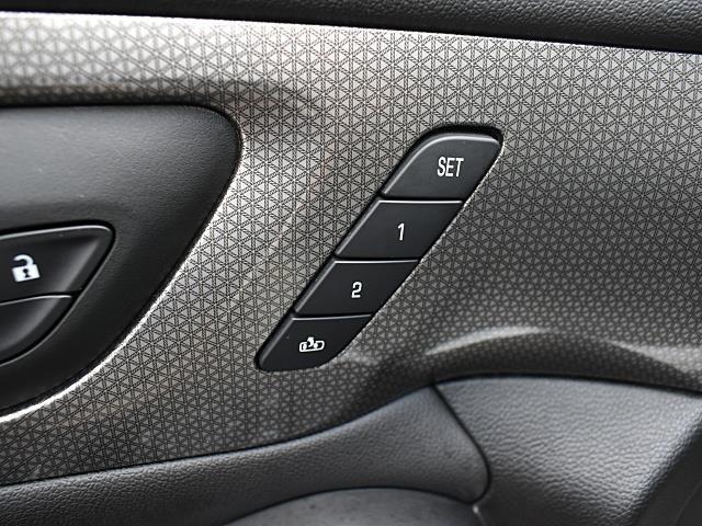 used 2023 Chevrolet Traverse car, priced at $35,903