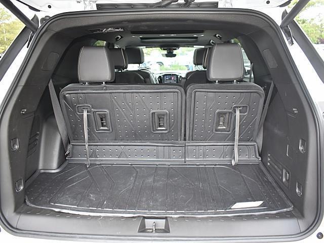 used 2023 Chevrolet Traverse car, priced at $35,903