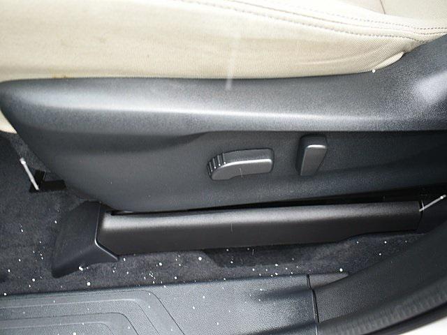 used 2022 Subaru Ascent car, priced at $27,098