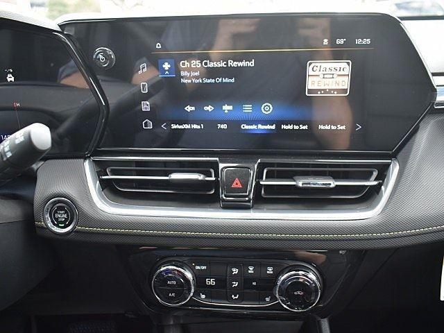 new 2025 Chevrolet TrailBlazer car, priced at $32,000