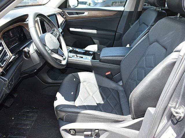 used 2024 Volkswagen Atlas car, priced at $33,698