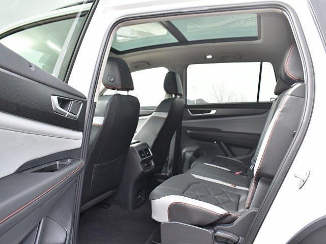 used 2024 Volkswagen Atlas car, priced at $44,398