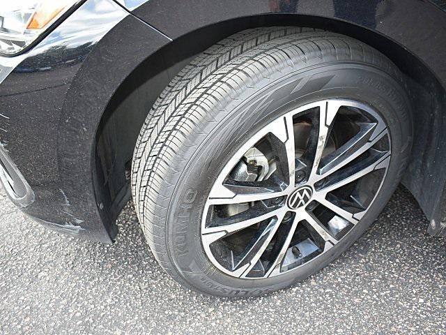 used 2024 Volkswagen Jetta car, priced at $23,798