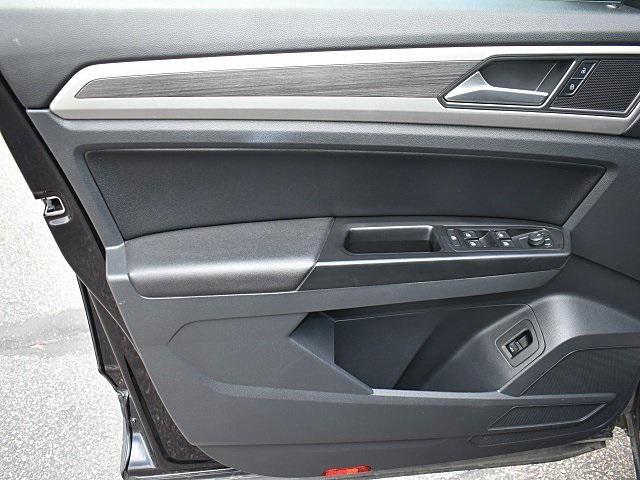 used 2021 Volkswagen Atlas car, priced at $30,898