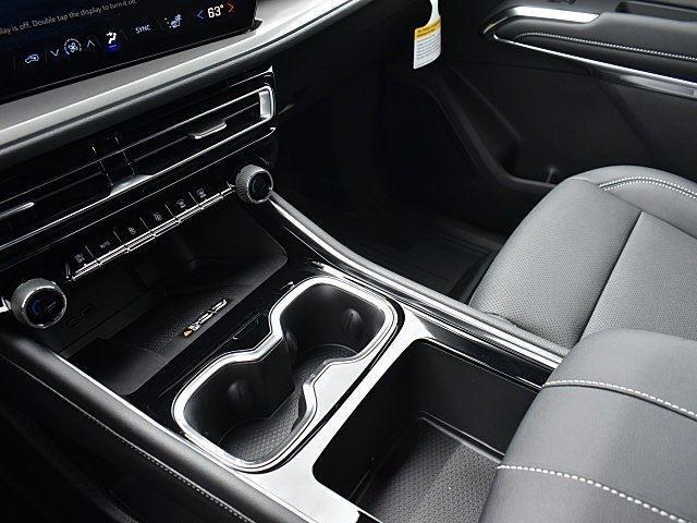 new 2026 Chevrolet Traverse car, priced at $47,069