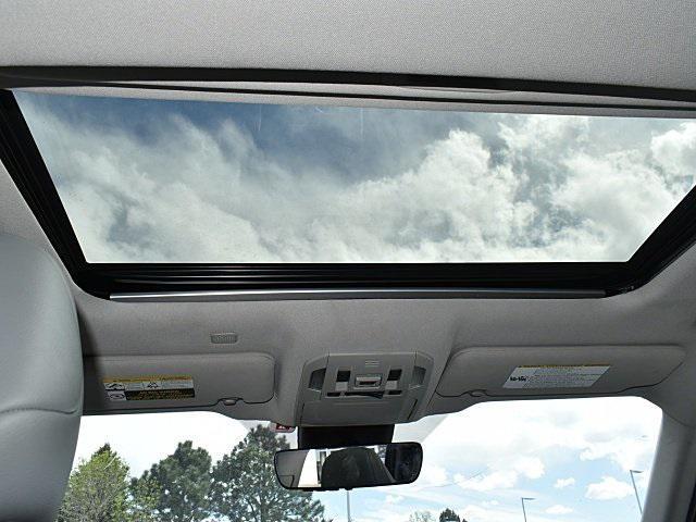 used 2022 Toyota Highlander car, priced at $33,798