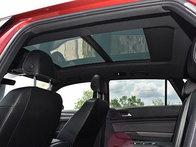used 2022 Volkswagen Atlas Cross Sport car, priced at $27,398