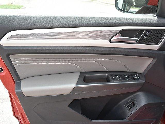 used 2022 Volkswagen Atlas Cross Sport car, priced at $27,398