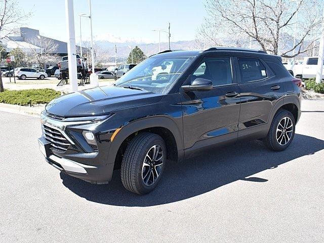 new 2025 Chevrolet TrailBlazer car, priced at $26,800