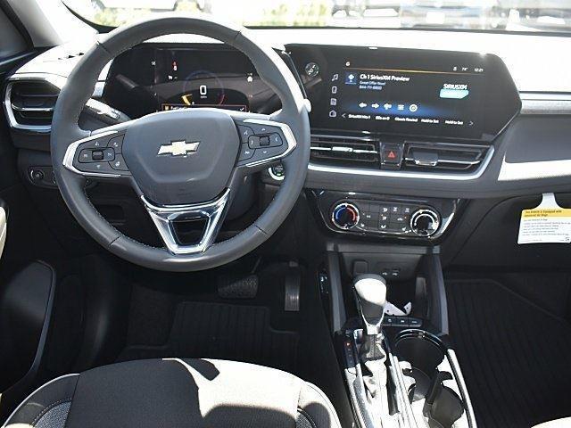 new 2025 Chevrolet TrailBlazer car, priced at $26,800